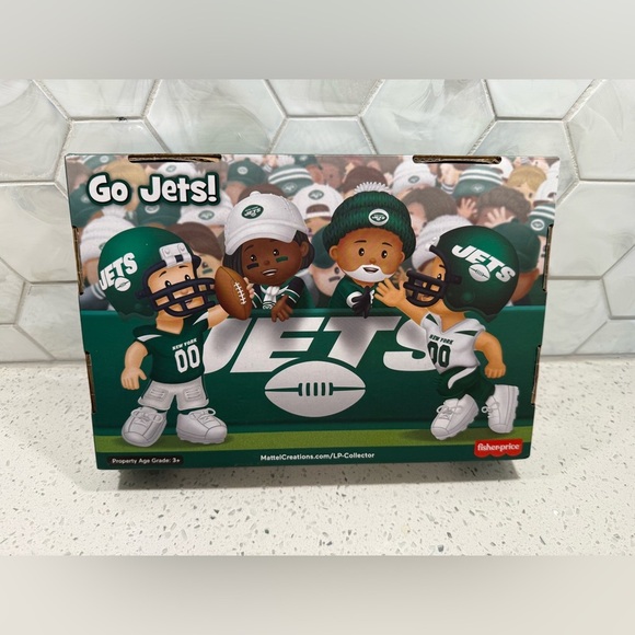 Little People New York Jets Football NFL 4 Pack JETS Uniforms NEW - Picture 5 of 6
